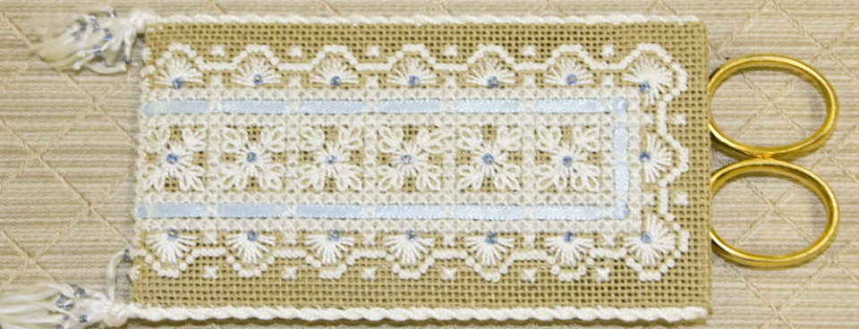 Hapsburg lace scissor holder by Phyllis Perkins